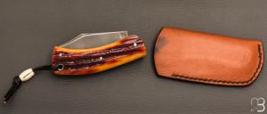    Couteau " Bull " custom 90McV8 et os amber stag par David Breniere