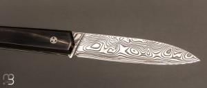 Couteau " Le Capi " par la Coutellerie Savignac - Corne noire et lame en damasteel