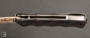   Couteau MC33C-NB Limited Edition 25ème anniversaire par Mcusta