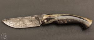   Couteau de poche style piémontais de Mickael Moing - Corne de bélier et lame damas