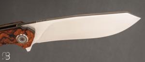   Couteau " UKKO " front flipper par Bouvier Knives - Bertrand Maxime - Bois de fer et lame en RWL34