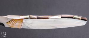    Couteau droit " Airstep " custom en nacre par Koji Hara