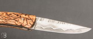    Couteau " liner-lock custom " de Alain & Joris Chomilier - Bouleau de Carélie et damas Mattias Styrefors