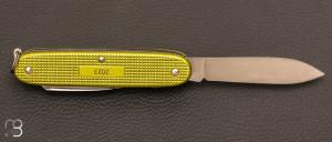 Couteau suisse Victorinox " Pioneer X Alox Édition Limitée 2023 -  Jaune électrique " 0.8231.L23