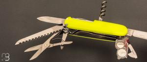   Couteau suisse Victorinox Emergency Tool Huntsman Lite - 1.7915.E808