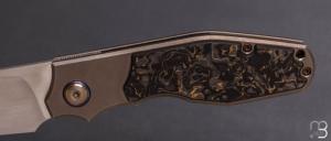    Couteau " Creed " custom framelock par Thierry Savidan - Titane et Fatcarbon
