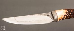 Couteau " Droit " par Jean Paul SIRE- bois de cerf et lame en C130