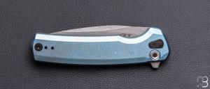 Couteau  " ZT0044BLU Factory Special Series Button lock " par ZERO TOLERANCE - CPM S90V et titane