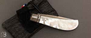 Couteau " slipjoint  " Nacre blanche et RWL34 par Honoré Vilain