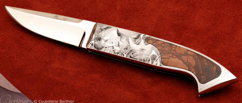 Couteau de Charlie Bennica avec gravure de Manrico Torcoli