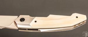 Couteau " Front-flipper " custom par Romain Lopez - Ivoire de phacochère et RWL34