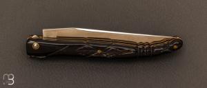Couteau " Laguiole sculpté " par Jean Paul Daire - Corne de buffle noire et lame en 12C27