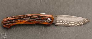     Couteau " Merops S-Lock "  par Olivier Lamy - Skua Coutellerie - Os cerfé / Damas maison