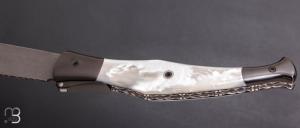 Couteau "Navaja" à palanquille de Pierre Thomas - Atelier Odae - Nacre blanche et N690
