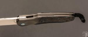   Couteau " Sirius A  " par Florian Keller - Fatcarbon et lame en RWL34
