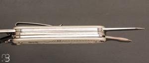   Couteau Synergy X Alox Silver par Victorinox - 0.8226.26