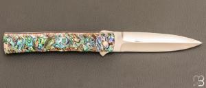    " Dague " custom par Koji Hara - Abalone et lame en Cowry-Y