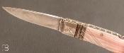 Couteau de poche custom par Barry Davis damas et nacre rose d'eau douce