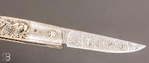  Couteau " Small Ball Release "  custom par Des Horn - Big Five scrimshaw by Nkosi Jubane