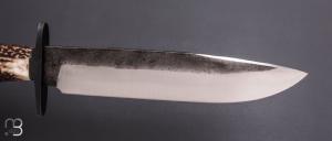    Couteau  de chasse par Laurent Gaillard - Bois de cerf et lame en 100C6