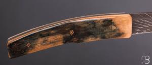     Couteau " custom " de Alain & Joris Chomilier - Ivoire de mammouth et damas inoxydable Vegas Forge