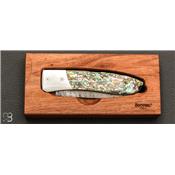 Couteau de poche Opera abalone et nacre lame damas par Lionsteel