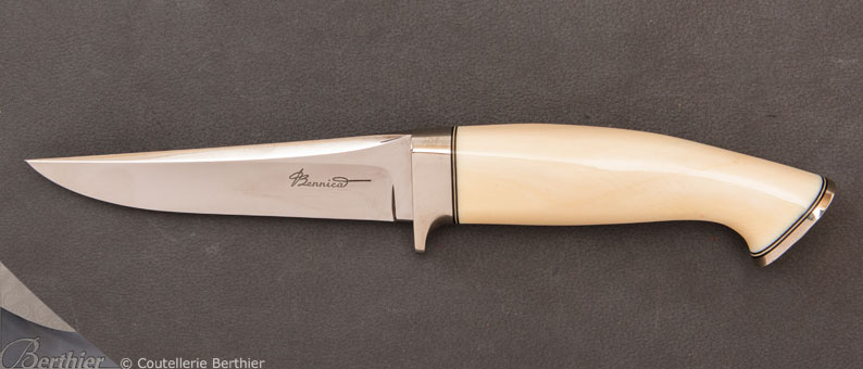 Mammoth hunting fixed-blade knife by Charlie Bennica