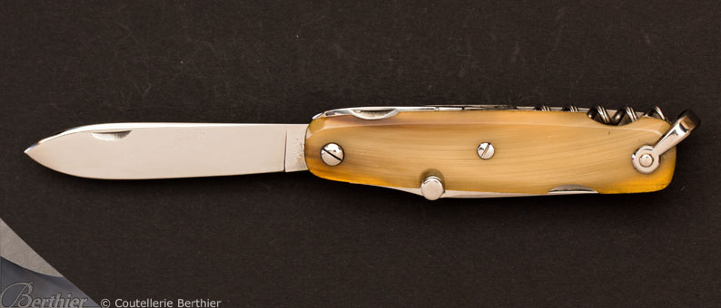 Couteau de poche Canif 7 pièces en corne blonde par J. Mongin