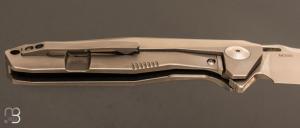   Couteau 1504A par Rike Knives - Titane et lame en M390