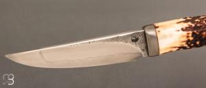 Couteau " Droit " par Jean Paul SIRE- bois de cerf et lame en C130