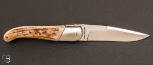 Couteau  " Le chasse Laguiole " par Couttier - 14C28N - Bois de cerf