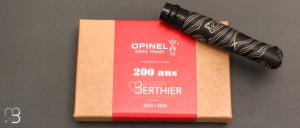     RARE - Couteau Opinel N°08 200 ans Maison Berthier lame Noire