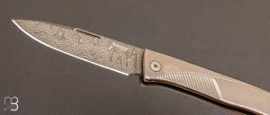 Couteau  "  THRILL Titane gris Damas " par Lionsteel