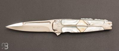   Couteau " Tojin " custom par Koji Hara - Nacre blanche et Cowry-Y