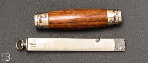 Couteau Tonneau par Jean Michel REMAUD - Bois de fer et lame damas