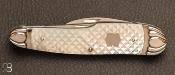 Couteau  "  Wharncliffe 3 lames " custom en nacre par Rick Browne