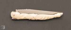    Couteau  "  Laguiole tête de femme " de collection par Isabelle et Pascal Graveline