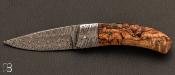 Couteau damas multi-barreaux et bouleau du Danemark de Alain & Joris Chomilier
