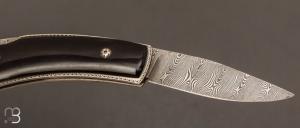 Couteau " Damascus Engraved Lockback " par Tommy Lee