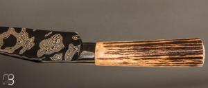  Couteau Semi intégral custom fixe de Israel Nascher  - Bois de cerf et damas