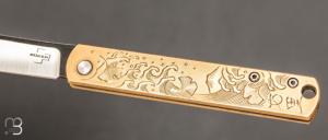    Couteau Böker Plus Zenshin 42 Laiton gravé par Mali Irie motif "Vague, Ginkgo et Fujiyama"