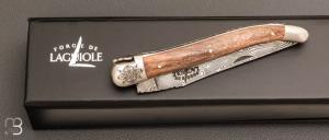 Couteau " Laguiole 12 cm " par Forge de Laguiole - Noyer et damas carbone
