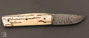  Couteau  "  Mastard " custom par Christophe Arbogast - Ivoire de mammouth et lame damas de F.Keller