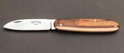 Couteau de poche modèle "Navette" par Berthier - Pistachier et lame XC75