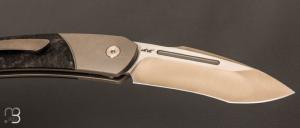  Couteau " Alcyon Titanium Marbled Black " button-lock par Bastards Knives X Tim Bernard