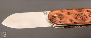 Couteau " Le Cerbère® " pliant par l'Atelier Les 2 Diables - Loupe de Thuya et 14c28N