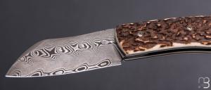 Couteau " Rusty " piémontais de poche de Sylvain Petit - Les Couteaux du Mitou - Bois de cerf et damas