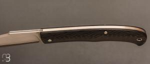 Couteau " Slack " custom par Raphaël Durand - Fibre de carbone et Suminagashi