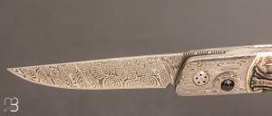  Couteau " Small Ball Release "  custom par Des Horn - Big Five scrimshaw by Nkosi Jubane