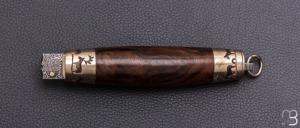 Couteau Tonneau par Jean Michel REMAUD - Noyer et lame damas